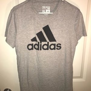 Adidas t shirt